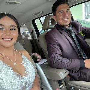 Meet your Posher, Ana veronica